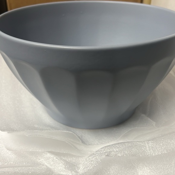 Anthropologie Matte Latte Serving Bowl NEW without box white - Picture 5 of 11